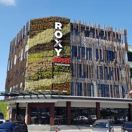Roxy Hotel Padungan Kuching Exterior photo