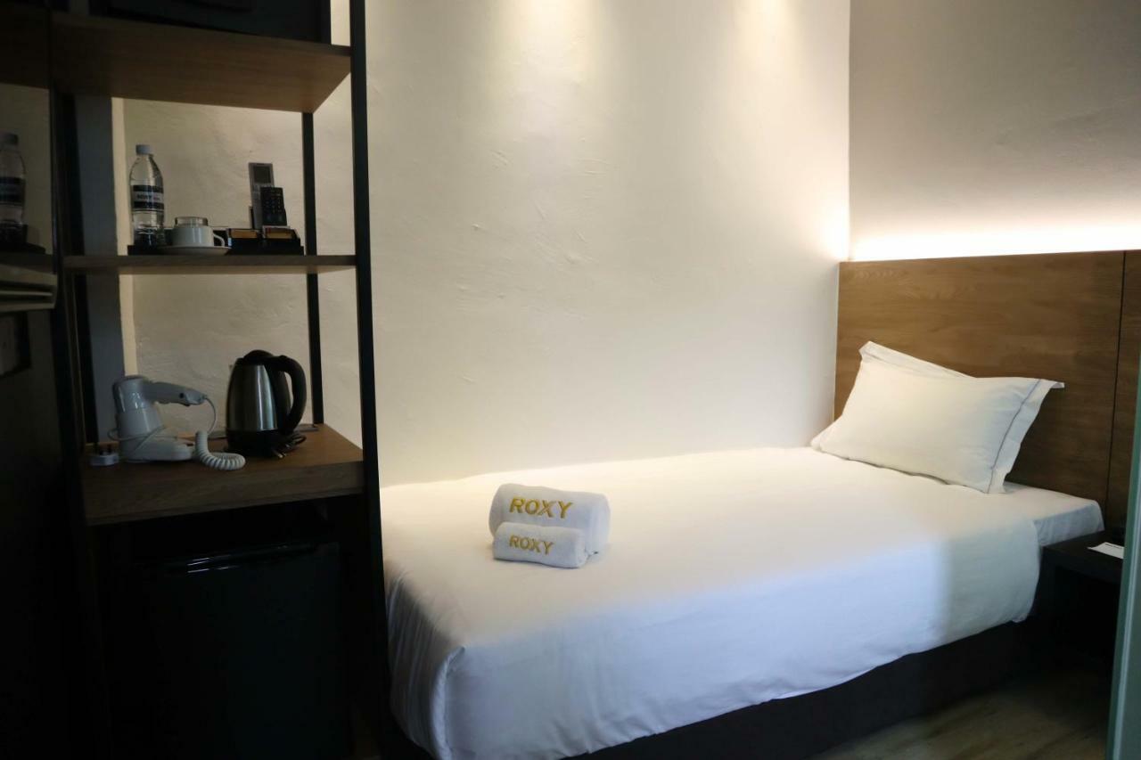 Roxy Hotel Padungan Kuching Exterior photo